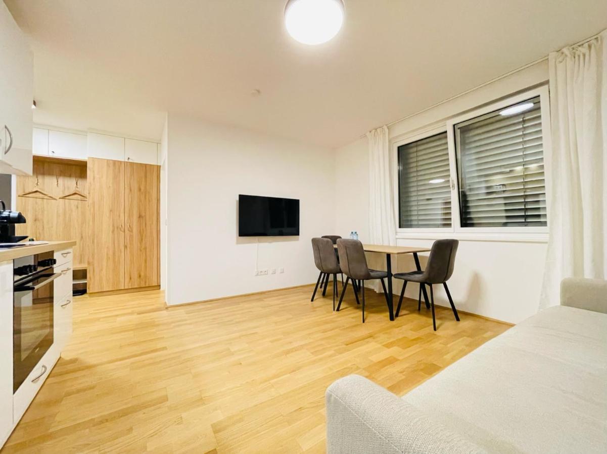 Style Apartment *